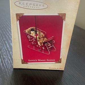 Hallmark Keepsake Christmas Ornament Santa's Magic Sleigh 2003 ornament